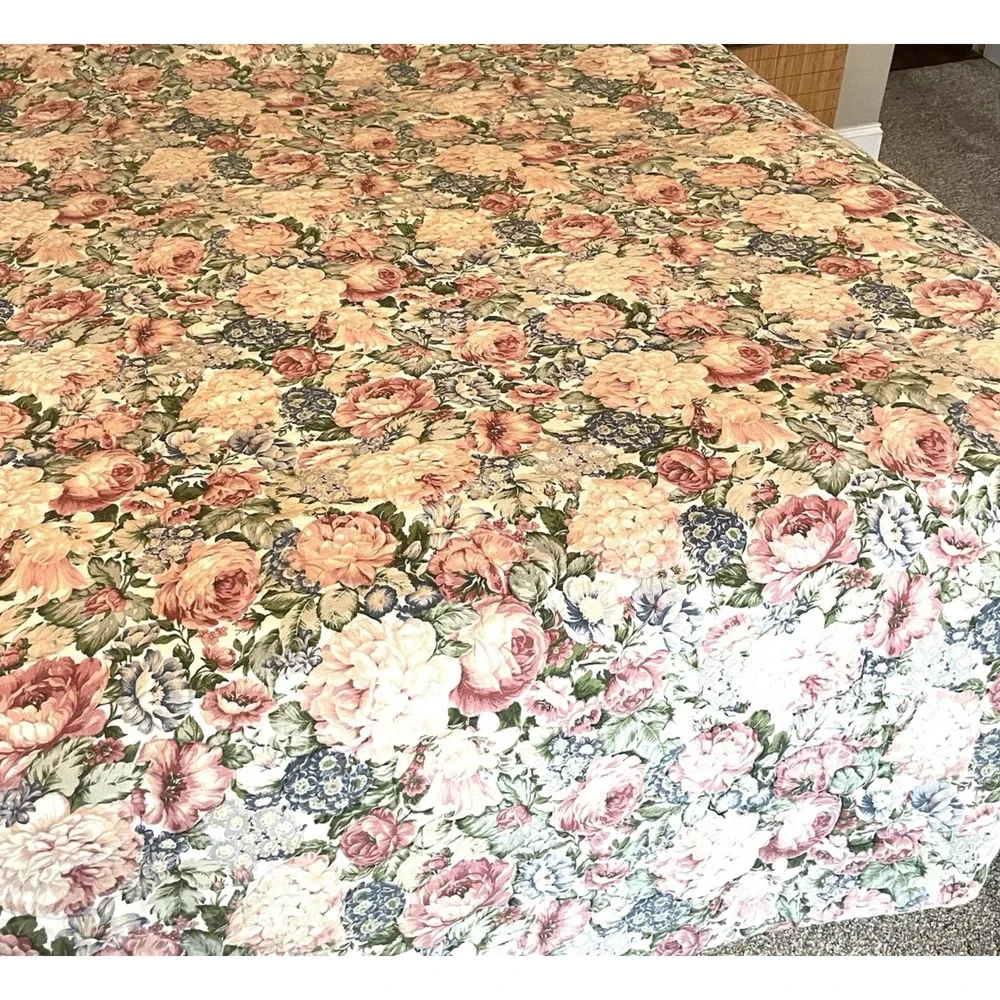 Vtg Cottagecore Floral Quilted Bedspread Twin Size Pink Blue Cabbage Rose Shabby